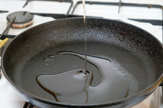 Cast iron skillet with oil